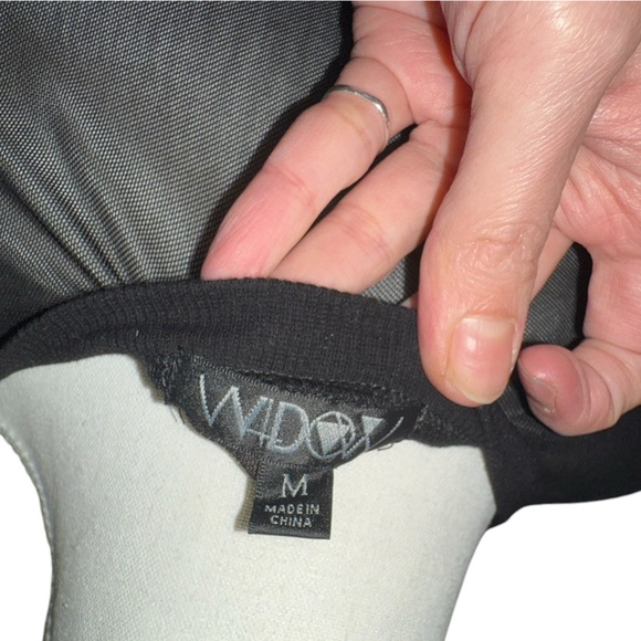 Widow brand frm dollskill black mesh with pink skeleton velvet print size medium - Picture 6 of 6